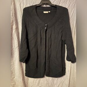 Black Croft and Barrow 2 button sweater. Size 1X